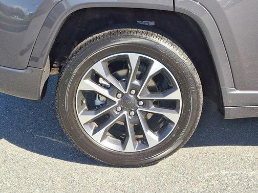 2025 Jeep Grand Cherokee Overland