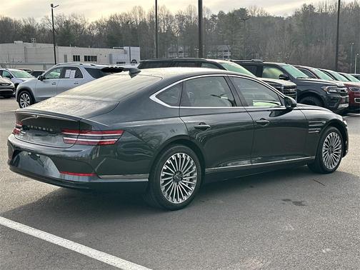 2024 Genesis Electrified G80 Advanced