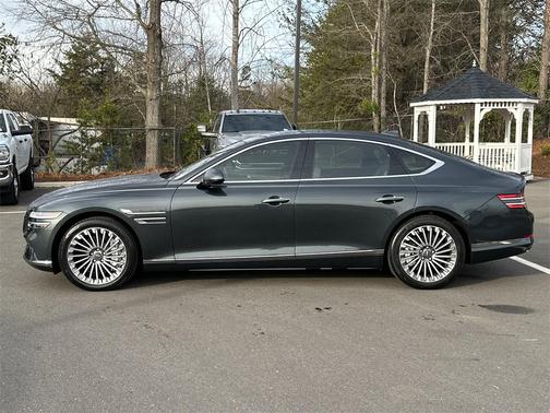 2024 Genesis Electrified G80 Advanced