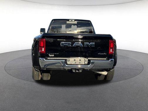 2025 RAM 3500 Limited Mega Cab 4x4 6'4' Box