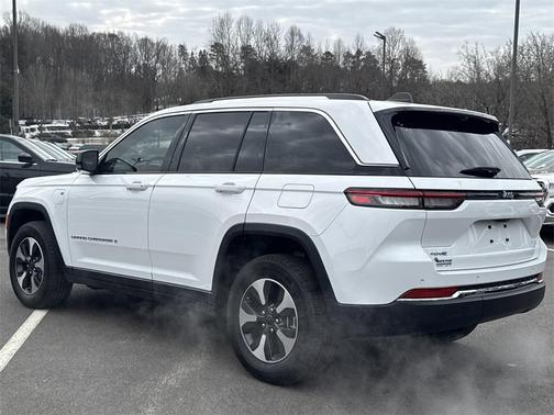 2023 Jeep Grand Cherokee 4xe Base