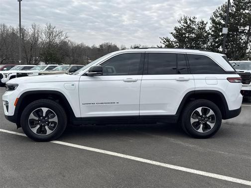 2023 Jeep Grand Cherokee 4xe Base