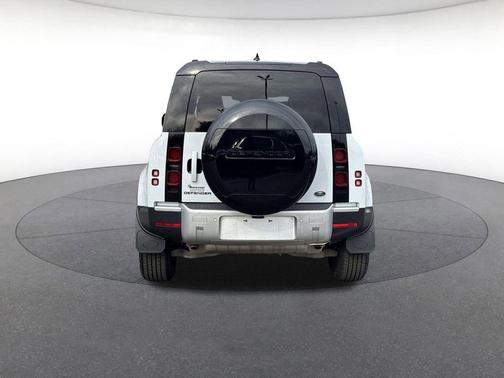 2023 Land Rover Defender 110 S