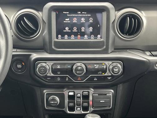 2022 Jeep Gladiator Willys Sport 4x4
