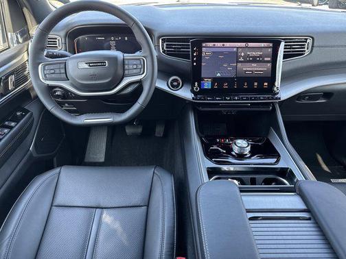 2026 Jeep Grand Wagoneer 4x4