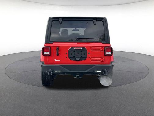 2023 Jeep Wrangler 4-Door Sahara 4x4