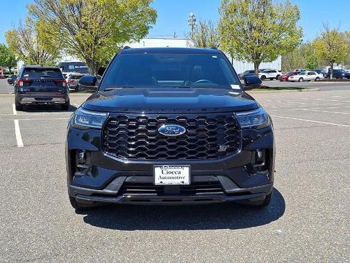 AGATE BLACK METALLIC 2025 Ford Explorer ST