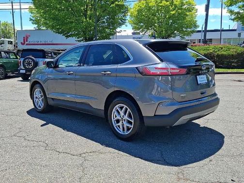 CARBONIZED GRAY 2024 Ford Edge SEL