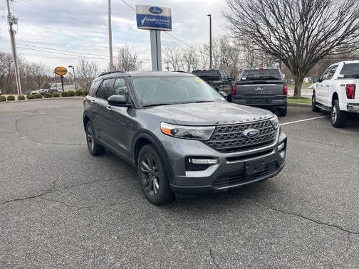 CARBONIZED GRAY METALLIC 2023 Ford Explorer XLT