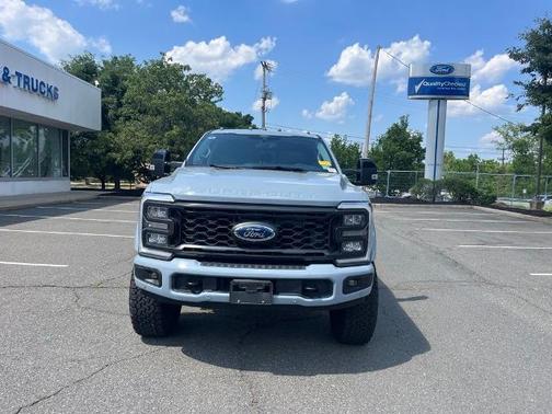 GLACIER GRAY 2024 Ford F-250 LARIAT
