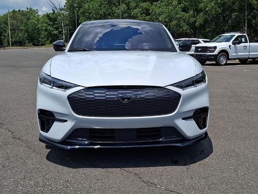 SPACE WHITE METALLIC 2023 Ford Mustang Mach-E GT