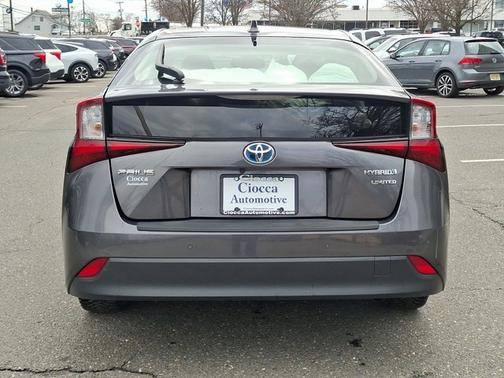 2019 Toyota Prius LIMITED