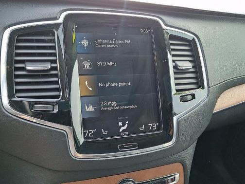 Crystal White 2020 Volvo XC90 T6 INSCRIPTION 6 PASSENGER
