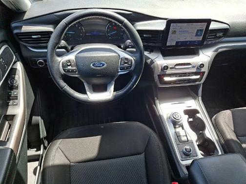 STONE BLUE METALLIC 2023 Ford Explorer XLT