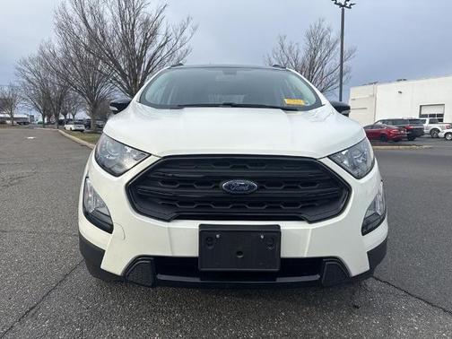 DIAMOND WHITE 2022 Ford EcoSport SES
