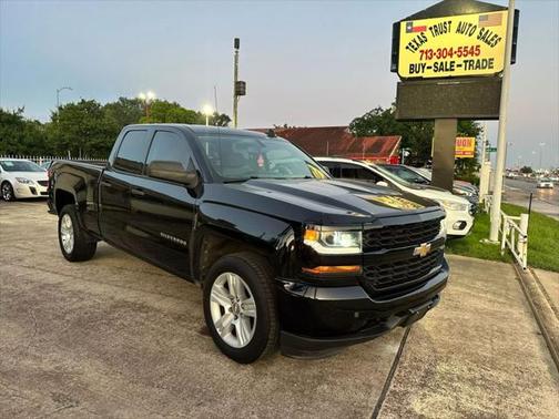 2017 Chevrolet Silverado 1500 Custom