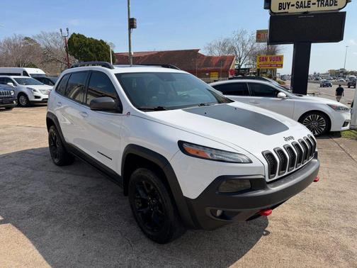 2018 Jeep Cherokee Trailhawk