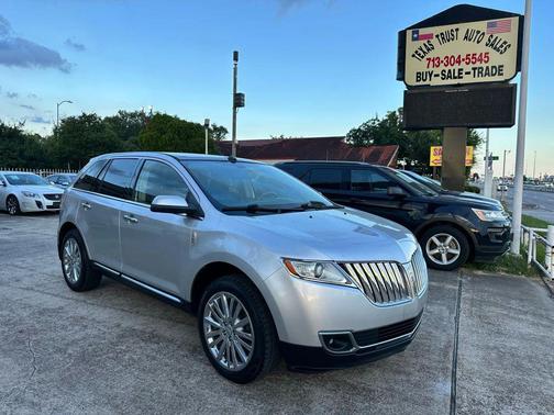 2011 Lincoln MKX Base