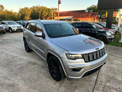 2018 Jeep Grand Cherokee Altitude