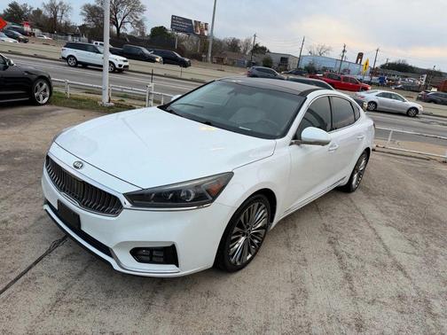 2017 Kia Cadenza Limited