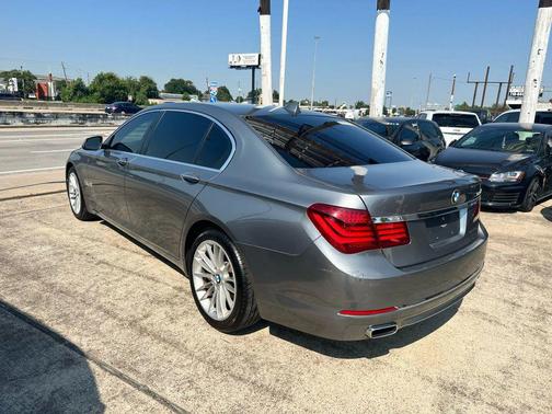 2014 BMW 750 Li