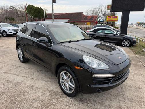 2014 Porsche Cayenne Cayenne