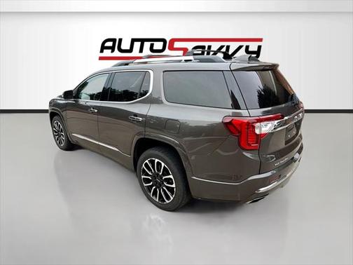2020 GMC Acadia Denali