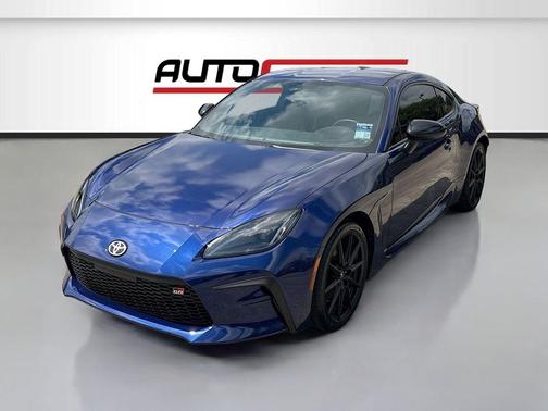 Trueno Blue 2024 Toyota GR86 Premium