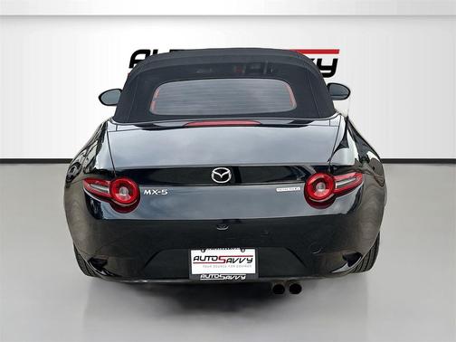 2024 Mazda MX-5 Miata Sport