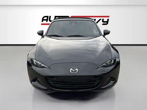 2024 Mazda MX-5 Miata Sport