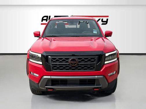 2024 Nissan Frontier PRO-X