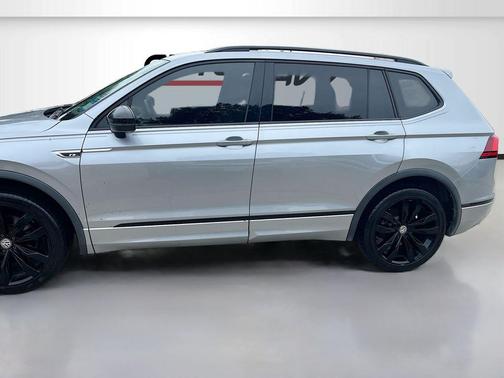 Silver Metallic 2020 Volkswagen Tiguan 2.0T SE R-Line Black