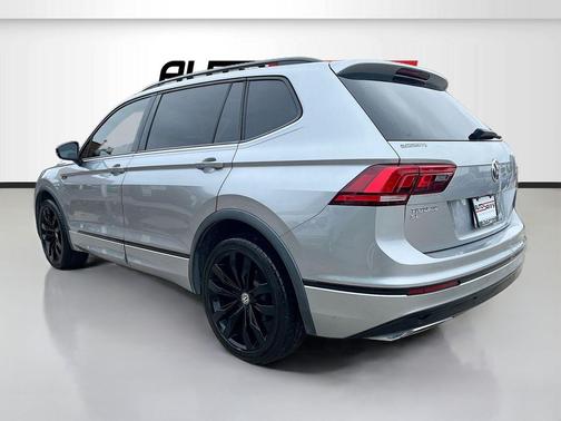 Silver Metallic 2020 Volkswagen Tiguan 2.0T SE R-Line Black