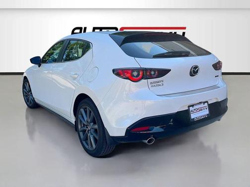 2024 Mazda Mazda3 FWD w/Preferred Package