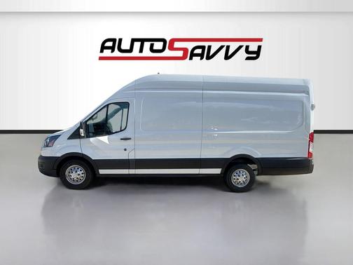 Oxford White 2023 Ford Transit-350 Base