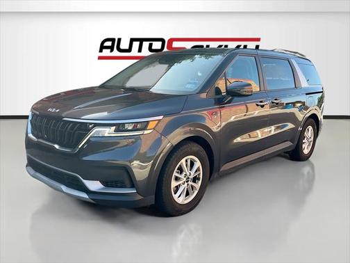 2022 Kia Carnival LXS