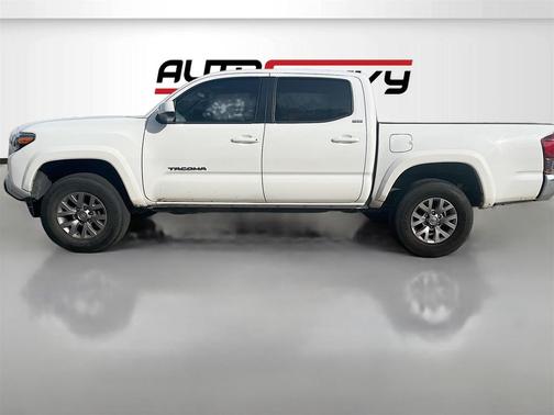 2018 Toyota Tacoma SR5