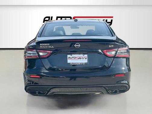 Super Black 2023 Nissan Maxima SR Xtronic CVT