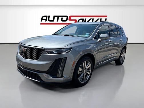 Argent Silver Metallic 2024 Cadillac XT6 Premium Luxury FWD