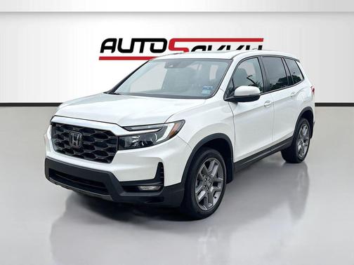 Platinum White Pearl 2023 Honda Passport AWD EX-L