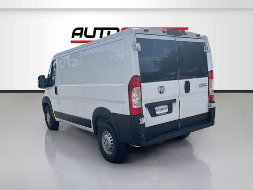 2025 RAM ProMaster 2500 Tradesman