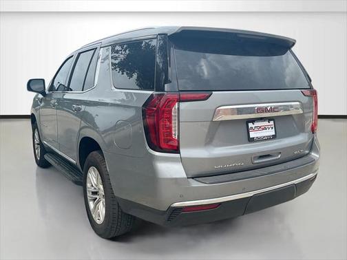 2024 GMC Yukon SLT