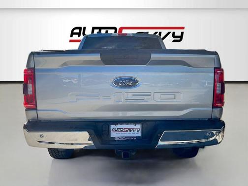 ICONIC SILVER METALLIC 2022 Ford F-150 XLT