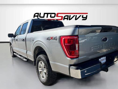 ICONIC SILVER METALLIC 2022 Ford F-150 XLT