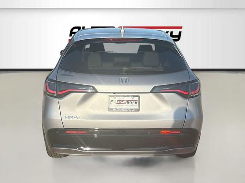 Solar Silver Metallic 2026 Honda HR-V EX-L