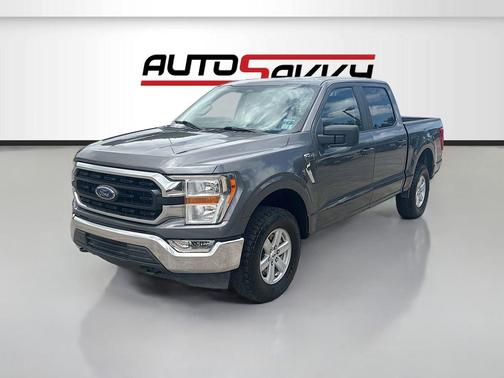 CARBONIZED GRAY METALLIC 2022 Ford F-150 XLT
