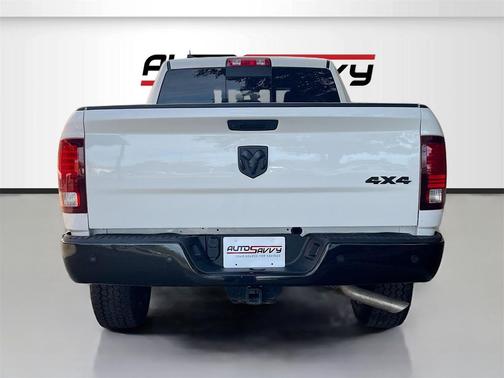2022 RAM 1500 Classic Warlock Quad Cab 4x4 6'4' Box