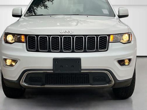 2019 Jeep Grand Cherokee Laredo