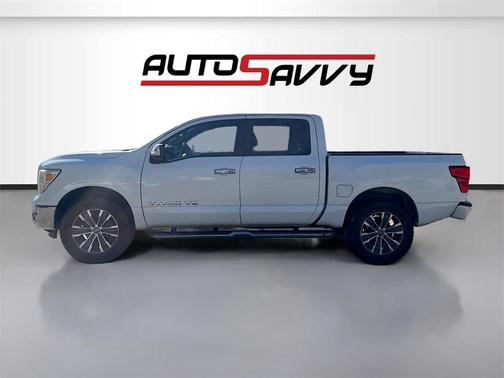 2018 Nissan Titan SL