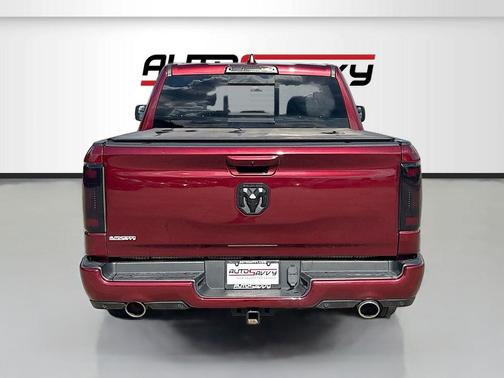 Delmonico Red Pearlcoat 2023 RAM 1500 Big Horn/Lone Star